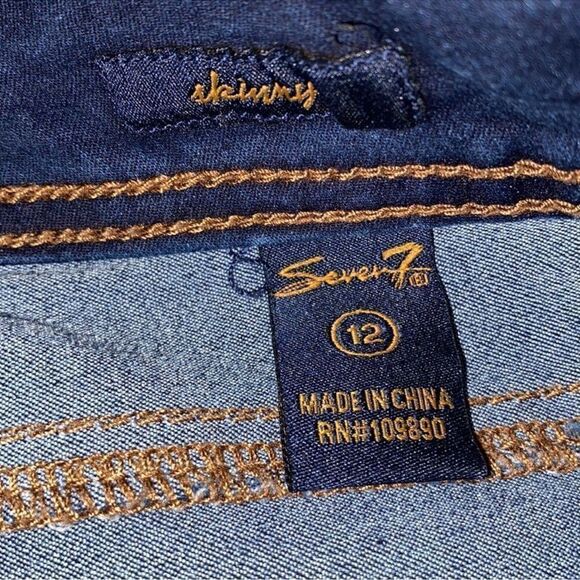 Seven7 Dark Wash Skinny Jeans(Size 12) - Picture 5 of 7